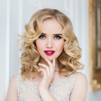 Анна Анна